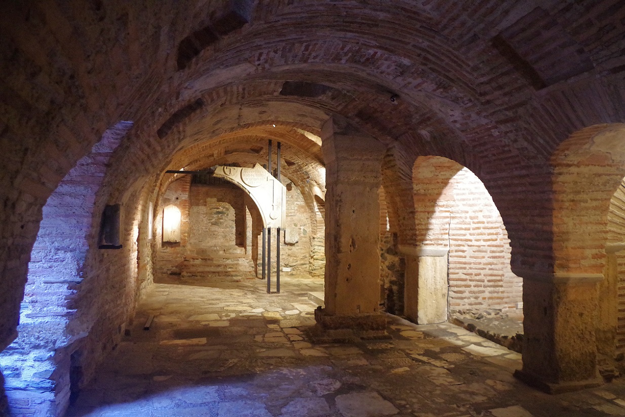 cripta de la iglesia bizantina de San Demetrio, Tesalonica, Grecia